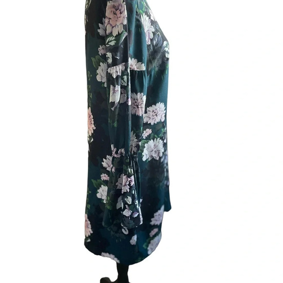 Club Monaco Sanai Silk Floral Crew Neck Long Sleeve Shift Dress - Picture 7 of 12